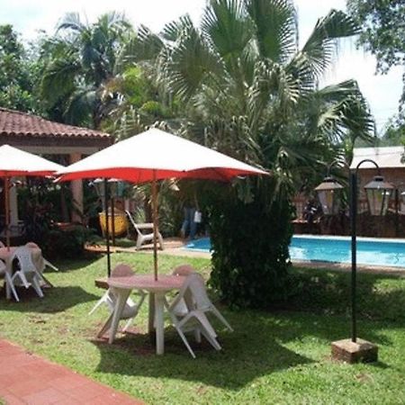El Guembe Hostel House Puerto Iguazú Eksteriør bilde